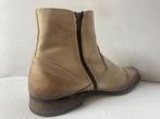Braend crème kleurig met zwart Chelsea boots mt 46, Kleding | Heren, Schoenen, Ophalen of Verzenden, Gedragen, Wit, Boots