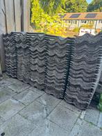 +/- 175 rood / grijze dakpannen gratis, Doe-het-zelf en Verbouw, Dakpannen en Dakbedekking, Ophalen, Zo goed als nieuw, Steen of Klei