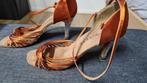 Latin schoenen Queen E Mt 40, Ophalen of Verzenden, Zo goed als nieuw, Sneakers of Gympen