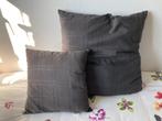 2 kussens antraciet grijs 70x70 en 45x45, Ophalen of Verzenden, Zo goed als nieuw, Grijs, Vierkant