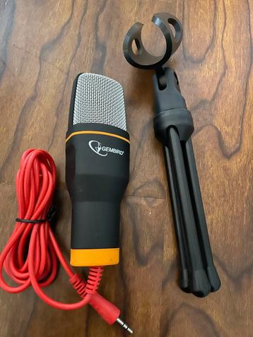 Gembird Microfoon met standaard beschikbaar voor biedingen