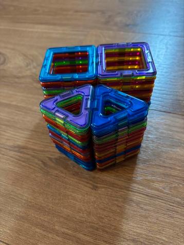 Set van 50 Magformers beschikbaar voor biedingen