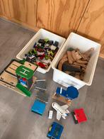 Zeer complete houten treinrails met diverse toebehoren, Kinderen en Baby's, Speelgoed | Houten speelgoed, Ophalen, Zo goed als nieuw