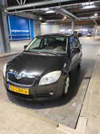 Skoda Fabia 1.4 16V 63KW 2010 Zwart, Auto's, Skoda, Voorwielaandrijving, Euro 5, 40 €/maand, Zwart