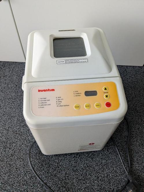 Broodbakmachine Inventum, Witgoed en Apparatuur, Broodbakmachines, Gebruikt, Met timer, 400 tot 800 gram deeg, Kijkvenster, Meer dan 10 programma's