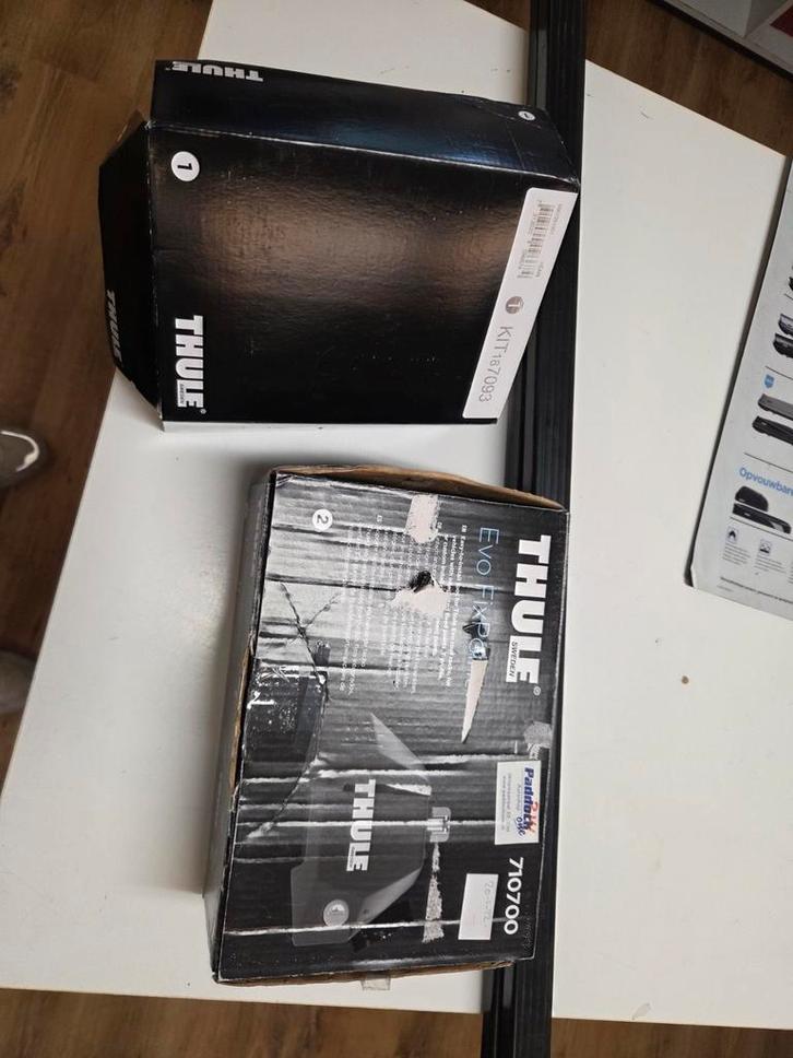 Thule SquareBar Dakdragers BMW 1 Serie F40, Auto diversen, Dakdragers, Gebruikt, Ophalen of Verzenden