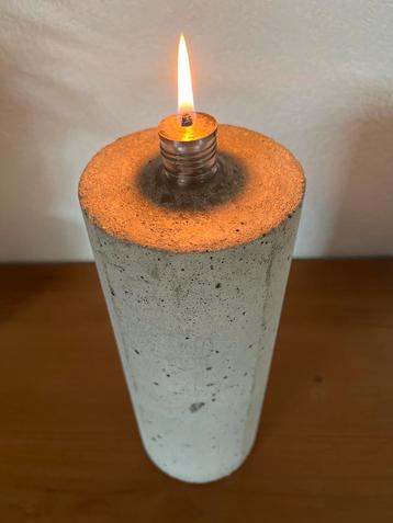 Betonnen design Olielamp - Sfeervolle Verlichting beschikbaar voor biedingen