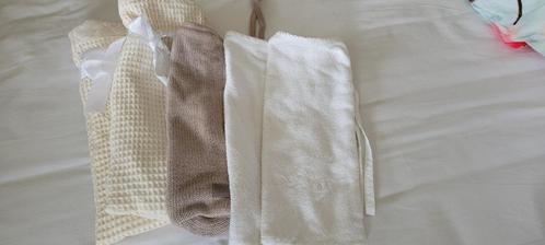 Baby pakket diverse spullen, Kinderen en Baby's, Babykleding | Baby-kledingpakketten, Gebruikt, Overige maten, Ophalen of Verzenden