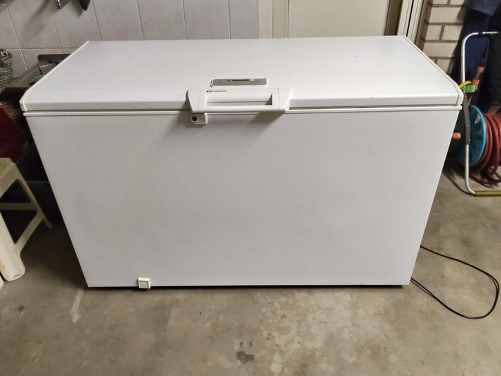 Diepvrieskist Bauknecht, Witgoed en Apparatuur, Vriezers en Diepvrieskisten, Gebruikt, Vrijstaand, Vrieskist, 85 tot 120 cm, 60 tot 90 cm