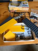 Onderdelen van truck bouwpakketten 1:24, Hobby en Vrije tijd, Modelbouw | Auto's en Voertuigen, Ophalen of Verzenden, Zo goed als nieuw