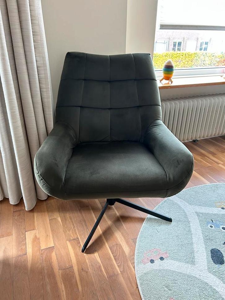 Comfortabele Draaifauteuil Devin, Huis en Inrichting, Fauteuils, Zo goed als nieuw, Stof, 50 tot 75 cm, 75 tot 100 cm, Ophalen
