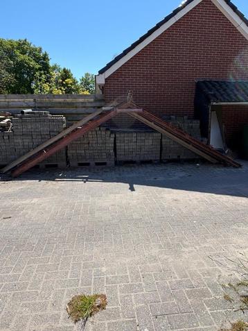 Stalen spanten | 4 stuks | 3.30 X 3.30 m beschikbaar voor biedingen