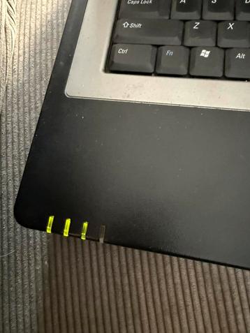 Dell inspiron 1300  beschikbaar voor biedingen