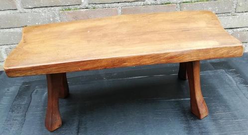 Bijzettafeltje/plantentafeltje. Hardhout. Ca '80., Verzamelen, Overige Verzamelen, Zo goed als nieuw, Ophalen