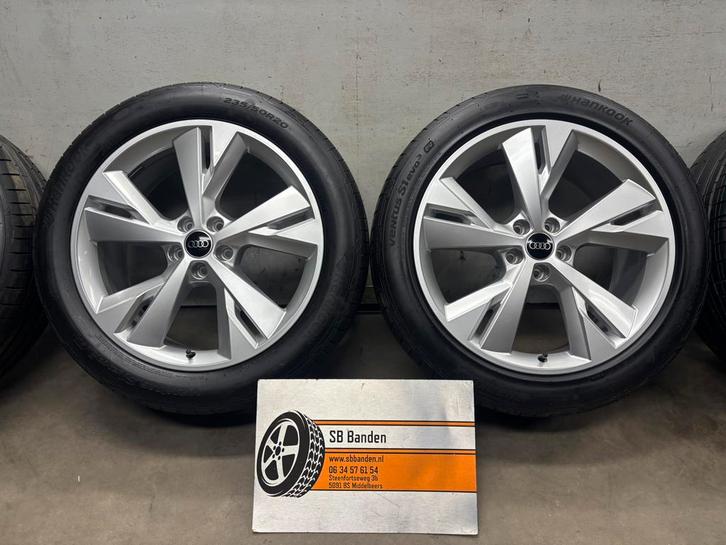 Audi Q4 Etron Nieuwe Orig 20 inch velgen + Zomerbanden DEMO, Auto-onderdelen, Banden en Velgen, Banden en Velgen, Zomerbanden