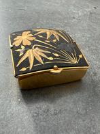 Antiek Doosje met Gouden Details en Bloemenmotief, Antiek en Kunst, Ophalen of Verzenden