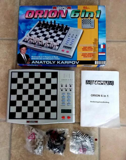 Millennium Orion 6 in 1 schaakcomputer/damcomputer  en meer, Hobby en Vrije tijd, Gezelschapsspellen | Bordspellen, Zo goed als nieuw