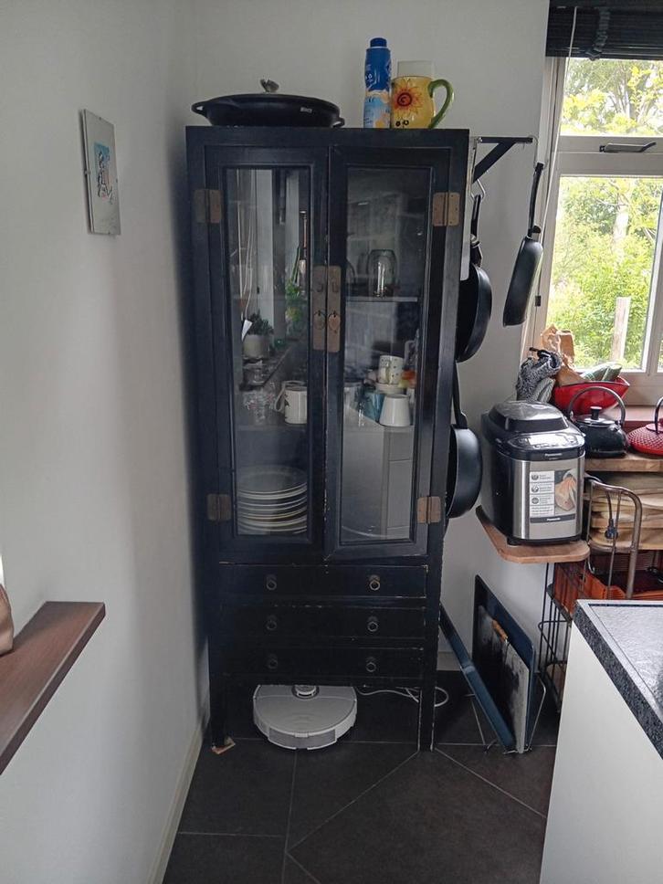 Vitrine kast zwart, Huis en Inrichting, Kasten | Buffetkasten, Zo goed als nieuw, 150 tot 200 cm, 50 tot 100 cm, 25 tot 50 cm
