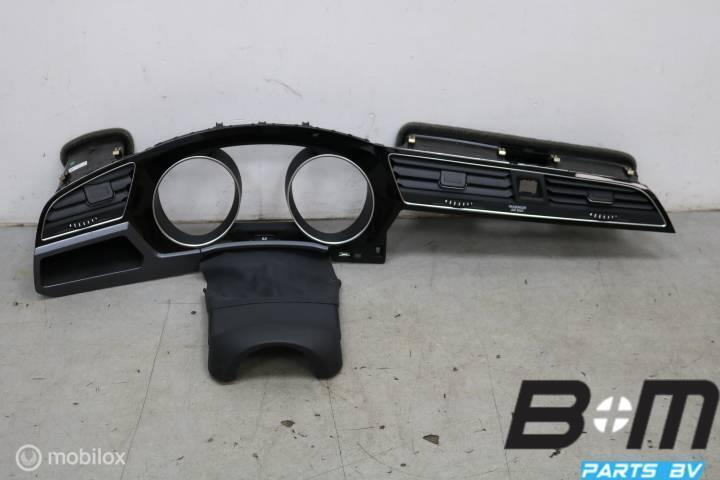 Afdekking dashboard + luchtroosters VW Touran 5T 5TB858415, Auto-onderdelen, Dashboard en Schakelaars, Gebruikt