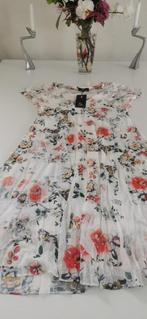 Nieuwe, elegante  zomerjurk, Kleding | Dames, Jurken, Maat 42/44 (L), Nieuw, Ophalen of Verzenden, Onder de knie