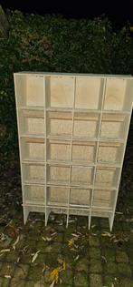 Loketkast voor duiven, Ophalen of Verzenden, Gebruikt, Hout, Vogelkooi