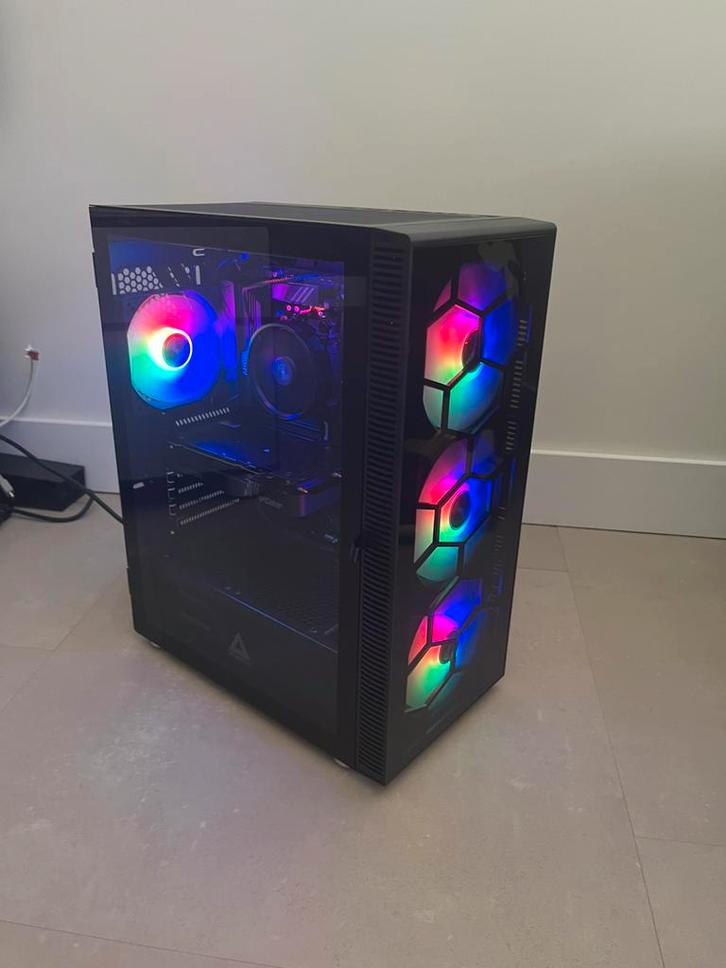 Rx 9060xt 16gb | Ryzen 5 9600x | 32gb ram | High-end pc, Computers en Software, Desktop Pc's, Nieuw, 4 Ghz of meer, SSD, 32 GB