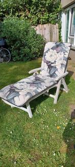 ligbedden met kussen ligbed, Tuin en Terras, Ophalen, Gebruikt, Kunststof, Inklapbaar