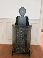 Anieke kinderstoel met originele Hindeloopen beschildering, Ophalen, Gebruikt, Overige typen, Afneembaar eetblad