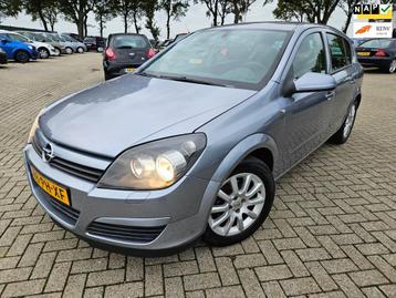 Opel Astra 1.6 Enjoy 5 Drs 2004. Airco/Cruise/Parrot/Trekhaa beschikbaar voor biedingen