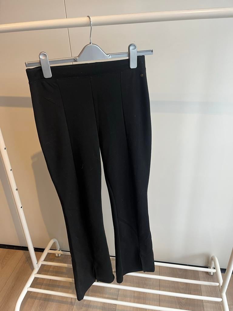 America Today flared broek met split - Maat M, Maat 38/40 (M), Verzenden, Zwart, Lang