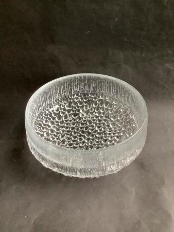 IITTALA - ULTIMA THULE  schaal beschikbaar voor biedingen