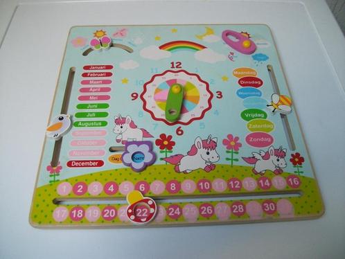 Kalender Klok Eenhoorn, Kinderen en Baby's, Speelgoed | Houten speelgoed, Gebruikt, Overige typen, Ophalen of Verzenden
