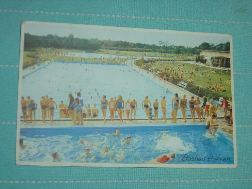 26) kleuren ansichtkaart "Bos bad Hoeve" Oudenbosch, Ophalen of Verzenden, 1960 tot 1980, Gelopen, Gelderland