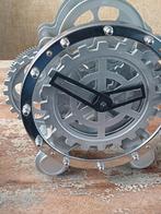 Invotis skelet/radarklok Timemachine DESIGN- Wil van den Bos, Huis en Inrichting, Verzenden, Gebruikt