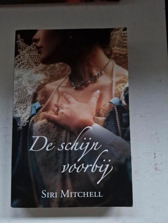 Siri Mitchell - De schijn voorbij, Boeken, Literatuur, Zo goed als nieuw, Ophalen of Verzenden