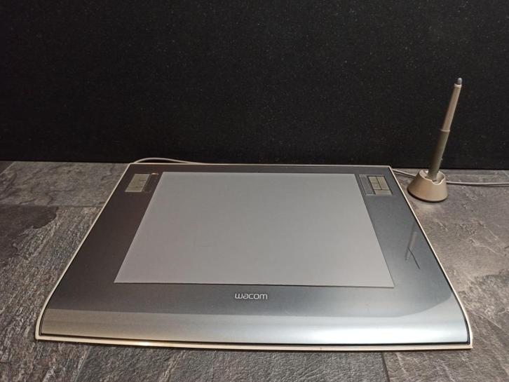 Wacom Tekentablet, Computers en Software, Tekentablets, Zo goed als nieuw, Bedraad, Ophalen of Verzenden