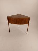Vintage Deens teak hoekkastje, Ophalen