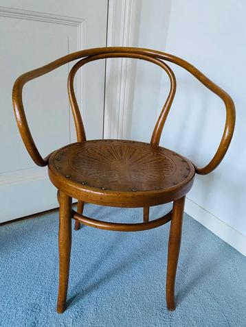 Antieke houten stoel – J.&J. Kohn, Oostenrijk beschikbaar voor biedingen