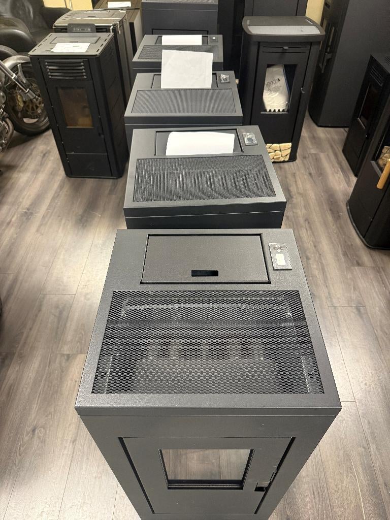 Artel NextGen 9kw pelletkachel - Nieuw met transportschade, Ophalen, Nieuw, Vrijstaande haard, Overige soorten