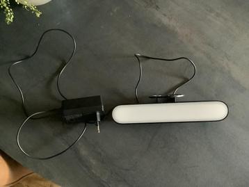 Philips hue play bar white and color beschikbaar voor biedingen
