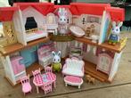 Luxe speelhuis konijnenfamilie met meubeltjes (inklapbaar), Kinderen en Baby's, Speelgoed | Poppenhuizen, Ophalen of Verzenden