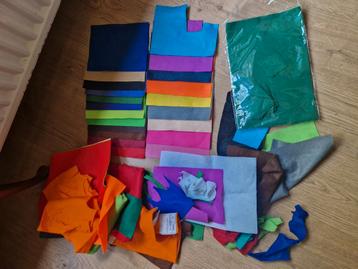 vilt knutselpakket viltresten stof viscose / -polyester mix  beschikbaar voor biedingen