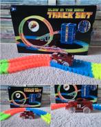 Glow In The Dark Racebaan, Kinderen en Baby's, Speelgoed | Racebanen, Ophalen of Verzenden, Zo goed als nieuw