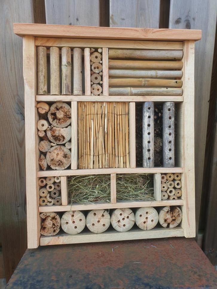 Insectenhotel van 51 bij 41,5 cm, Tuin en Terras, Tuinwanddecoratie, Ophalen of Verzenden