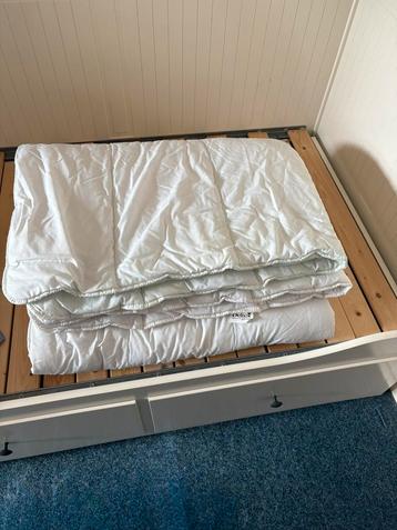 Gratis! Dekbed (winter) van Deltex.  1.50m X 2.20m.  beschikbaar voor biedingen