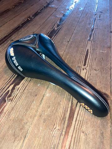 Vintage net  selle italia trans am max fietszadel beschikbaar voor biedingen