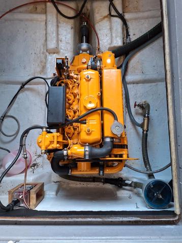 Vetus M4.14 33pk dieselmotor met keerkoppeling.1000 uur! beschikbaar voor biedingen