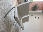 Twee Witte Barcelona Stoelen van Alivar – MVSEVM Collectie, Huis en Inrichting, Stoelen, Ophalen, Gebruikt, Twee, Wit