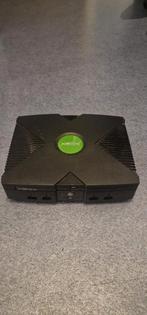 Classic xbox met 1 controller en alle kabels, Spelcomputers en Games, Ophalen of Verzenden, Gebruikt, Met 1 controller