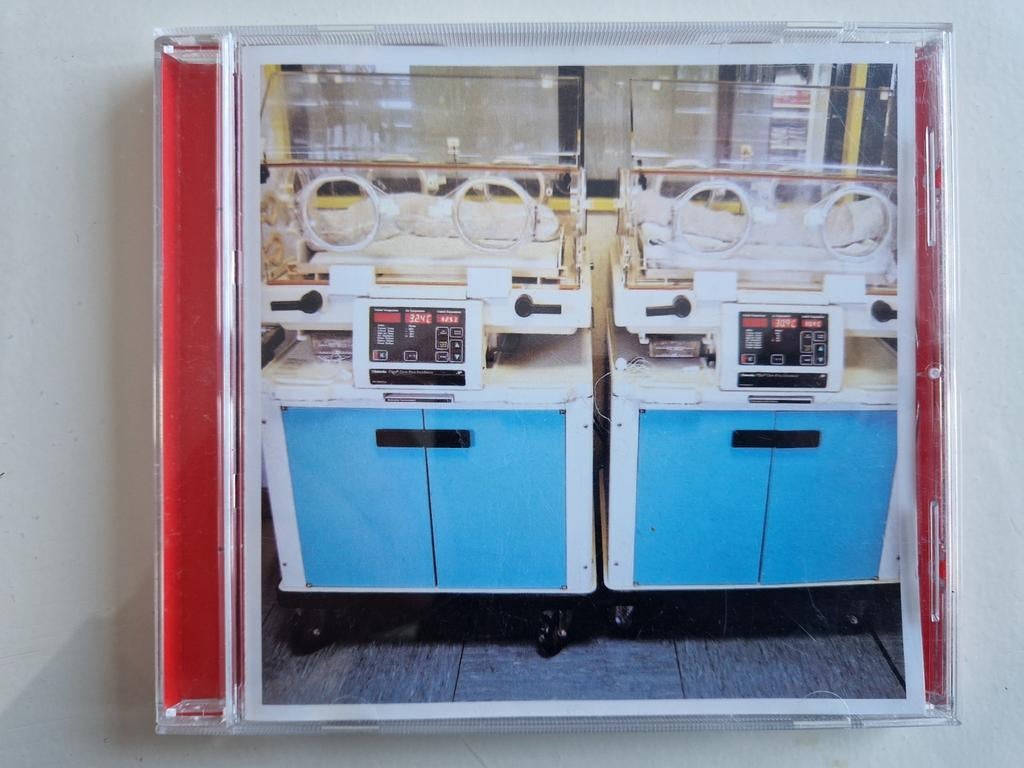 Linea 77 - VENEREAL 1995 [CD] Italiaanse Rock/Metal, Verzenden, Zo goed als nieuw